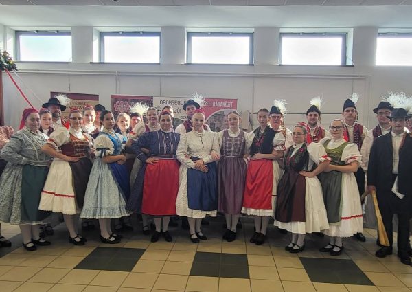 Győr-Moson-Sopron Vármegyei Néptánctalálkozó