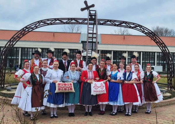 Élő Hagyományaink III. Kösöntyű Találkozó